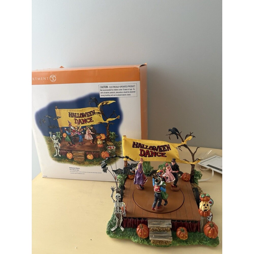 Dept 56 Snow Village Halloween Monster Mash HALLOWEEN DANCE #55189 Works VIDEO